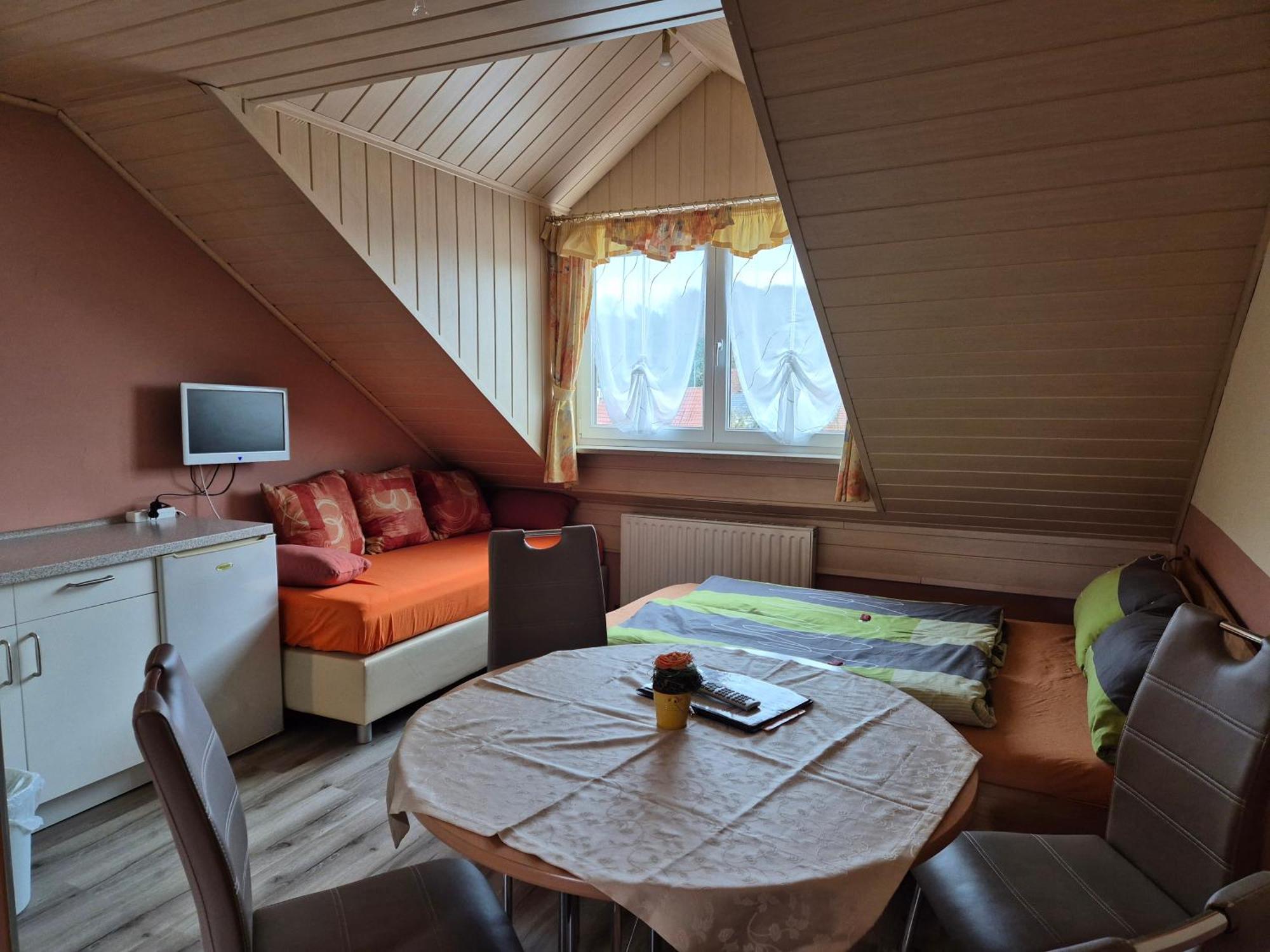 Pension Wolkenstein Langenbruck Exterior foto